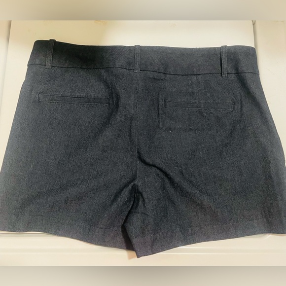 Calvin Klein shorts - Picture 2 of 2